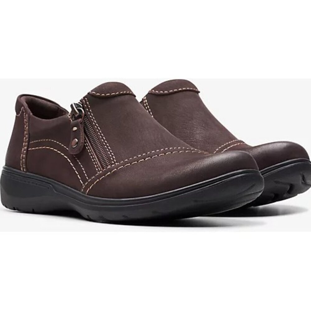 Clarks Collection Leather Slip Ons- Carleigh Ray‎ Size 8.5